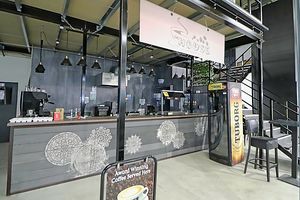 Bistro- click for photo gallery